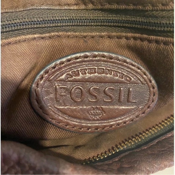 Fossil Brown distressed crossbody Leather Bag with Gold Accents - Picture 9 of 11
